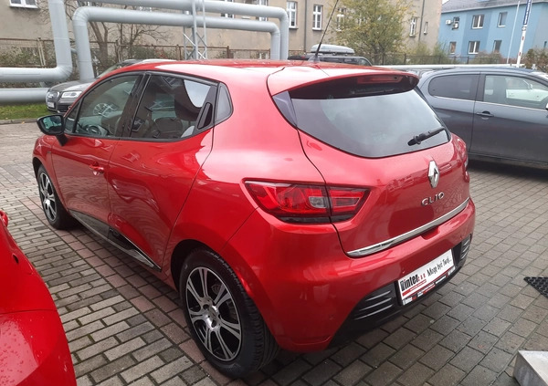 Renault Clio cena 47900 przebieg: 66335, rok produkcji 2017 z Zgorzelec małe 277